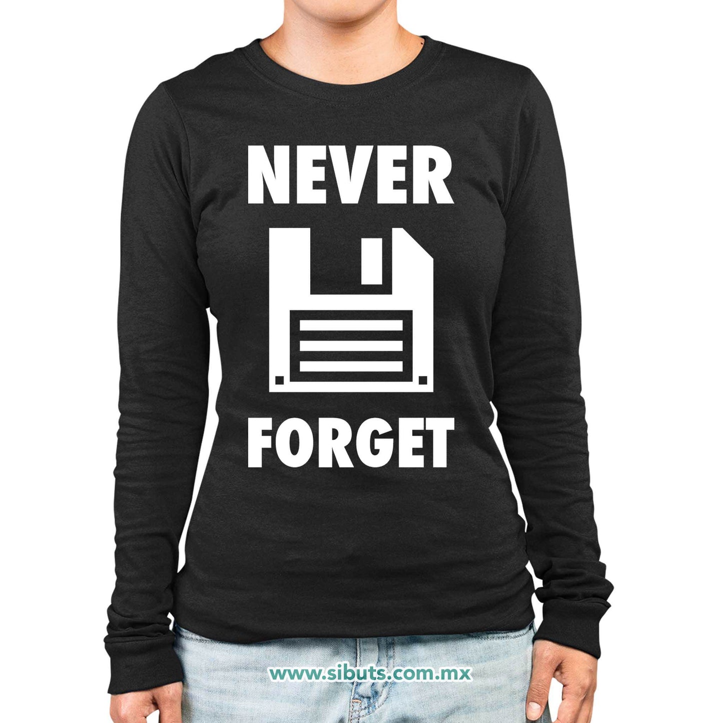 Playera Mujer Manga Larga Retro Disquete Never Forget